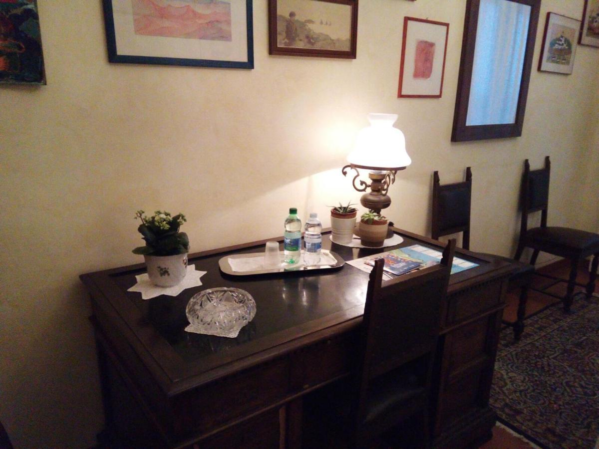 A Casa Di Tommy B&B 아치레알레 외부 사진